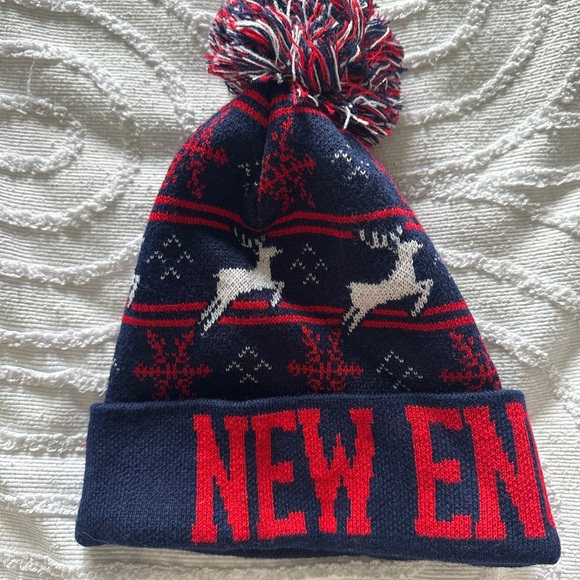 Festive Navy and Red Knit Beanie with Reindeer Design - Picture 1 of 4